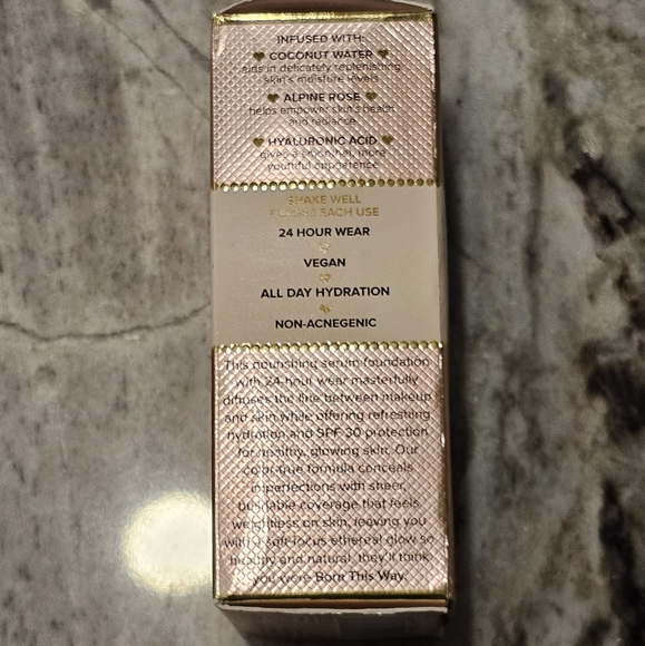 Too Faced Cloud Born This Way Healthy Glow SPF 30 Skin Tint Foundation - Picture 5 of 8
